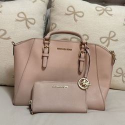 Michael Kors, Pink Bag