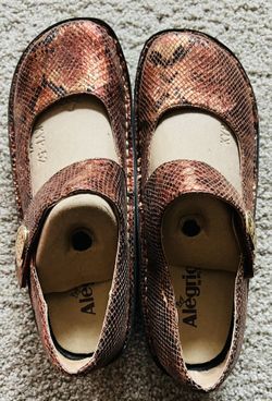 New Unworn Alegria Comfort Size 10/11 (Ideal For Teaching/Nursing/Healthcare)