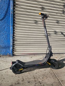 Confun Electric Scooter 1000w up to 25 mph