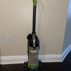 Eureka Airspeed Vacuum 