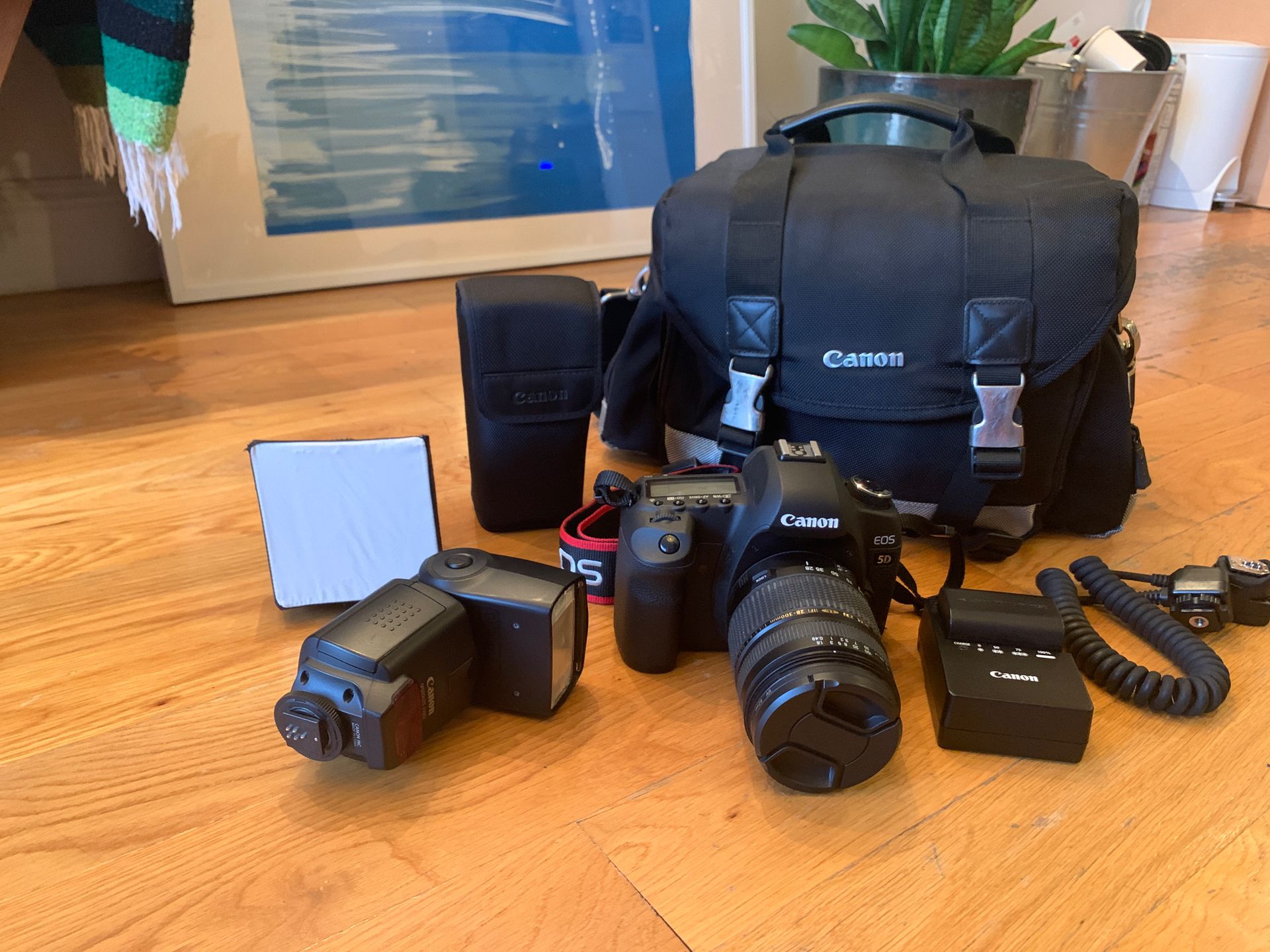 Canon EOS 5D Mark II Bundle