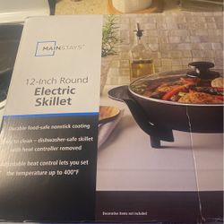 12 In Round Electric Skillet 