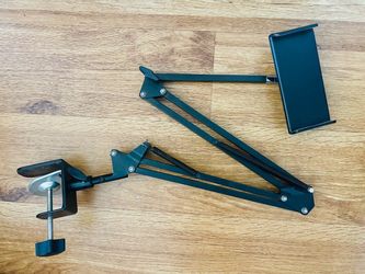 iPad or Tablet Desktop Mount / Arm