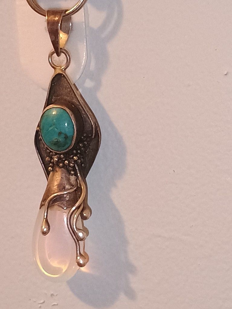 Crystal Necklace Pendant Turquoise Silver
