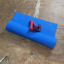 Yoga May Blue Light Use