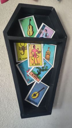 2ft. Coffin shelf