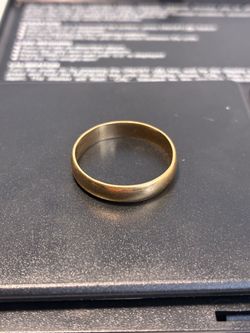 14K Yellow Gold Wedding Ring for her size 7