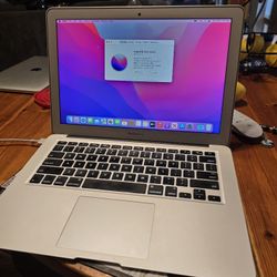 Macbook Air Intel Corei5 