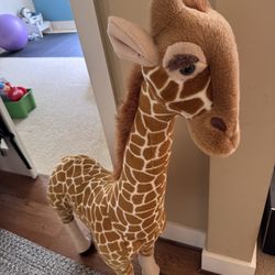 FAO  Schwartz 3’10in  Giraffe