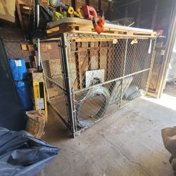 90° Corner Dog Kennel Fence