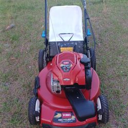 LAWN. MOWER. TORO.  SELF. PROP 