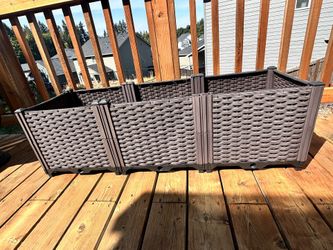 Planter Box Raised Garden Bed