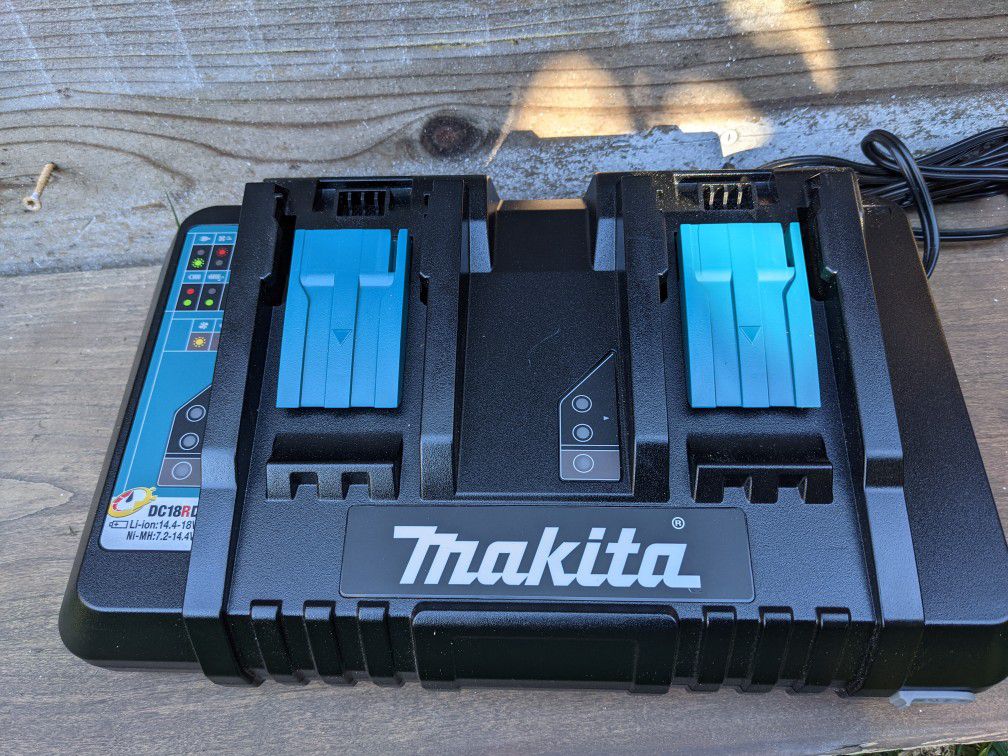 new Makita dual 18-volt charger