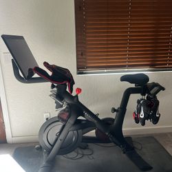 Peloton Plus With Accessories 