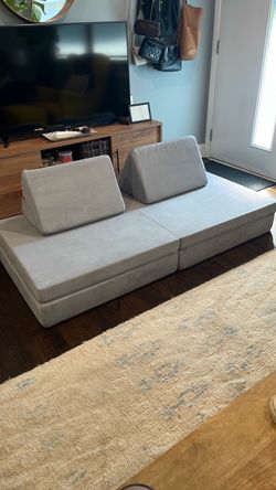 “The Nugget,” original play couch