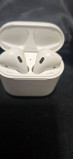 APPLE 1ST GENERATION AIRPODS
