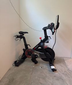 Peloton bike