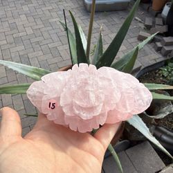 Rose Quartz Carved Rose 13.1 Ounces