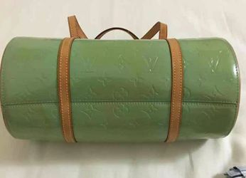 AUTHENTIC LOUIS VUITTON