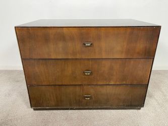 Mid century chest by Milo baughman