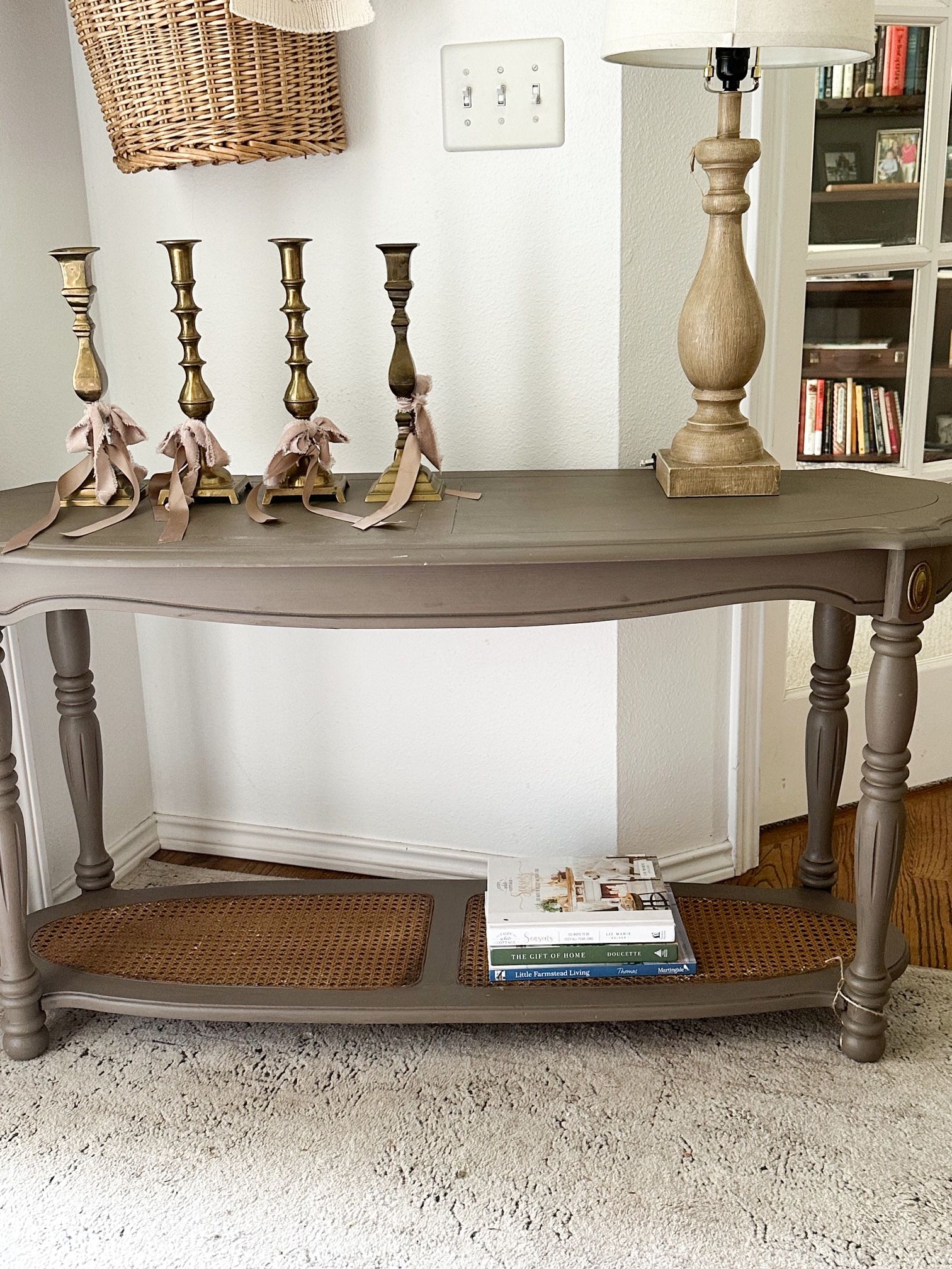 Vintage Entry /sofa Table