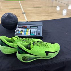 Under Armour Curry Basketball Shoe Men's Lime Green