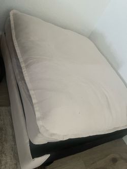 Floor ottoman FREE