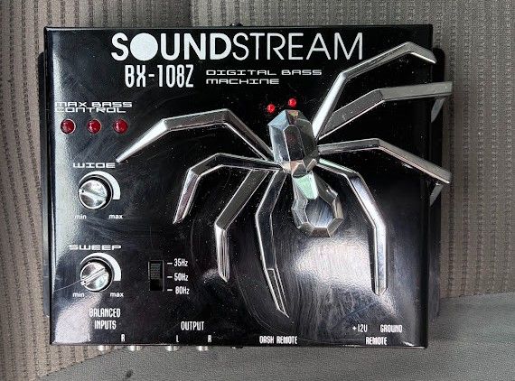 🔊 Soundstream BX-10BZ Digital Bass Machine - Boost Your Bass Instantly! 🔊