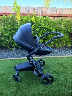 Mima Xari Stroller Chassis & Bassinet