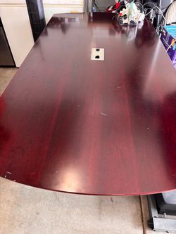 Safco Napoli series Desk Mahogany