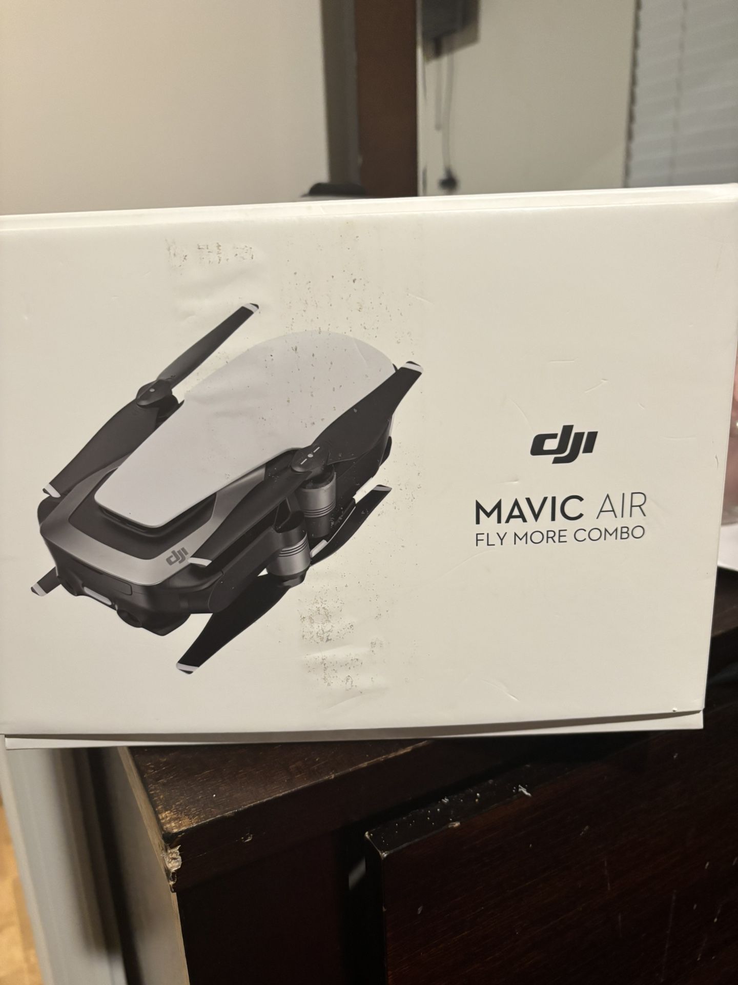DJI MAVIC AIR FLY MORE COMBO DRONE