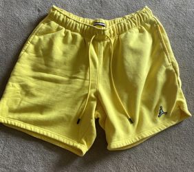 Yellow JORDAN Shorts Mens XL