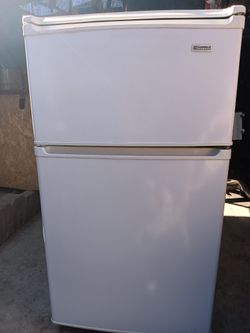 Mini Fridge Kenmore