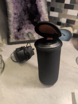 JBL Flip Bluetooth speaker w/case
