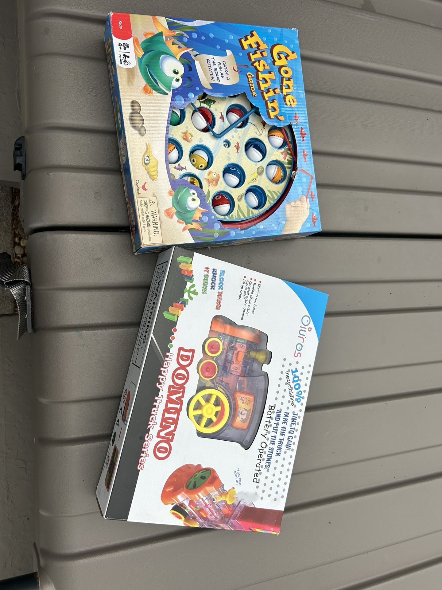 Domino Train And Fishing Game