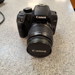 Canon EOS Rebel XS