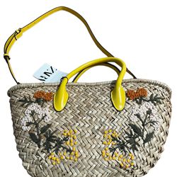 ZARA Nwt Embroidered Floral Straw Bag