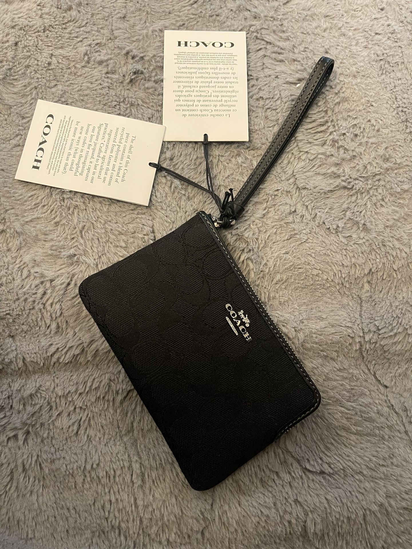 COACH Corner Zip Wristlet In Signature Jacquard