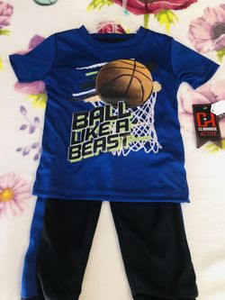 NEW WITH TAGGS SIZE 3T BOYS OUTFIT