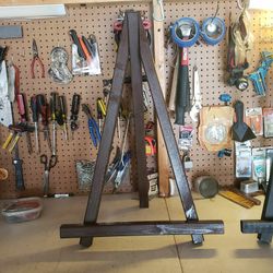 Table top easels Dark brown or black easel $20 Each