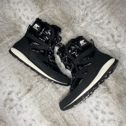 Sorel Whitney Lace Patent Boots