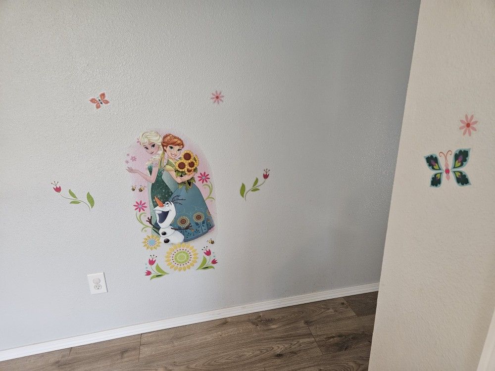 Frozen Fever Elsa Decor