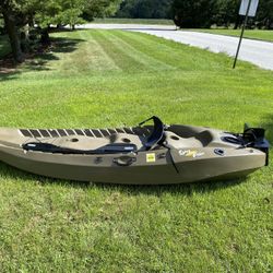 10ft 3 Person Fishing Kayak With Motor Mount500lb Capacity 