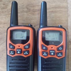 WALKIE TALKIE RADIOS 2-WAY 22 CHANNEL 5 MILE