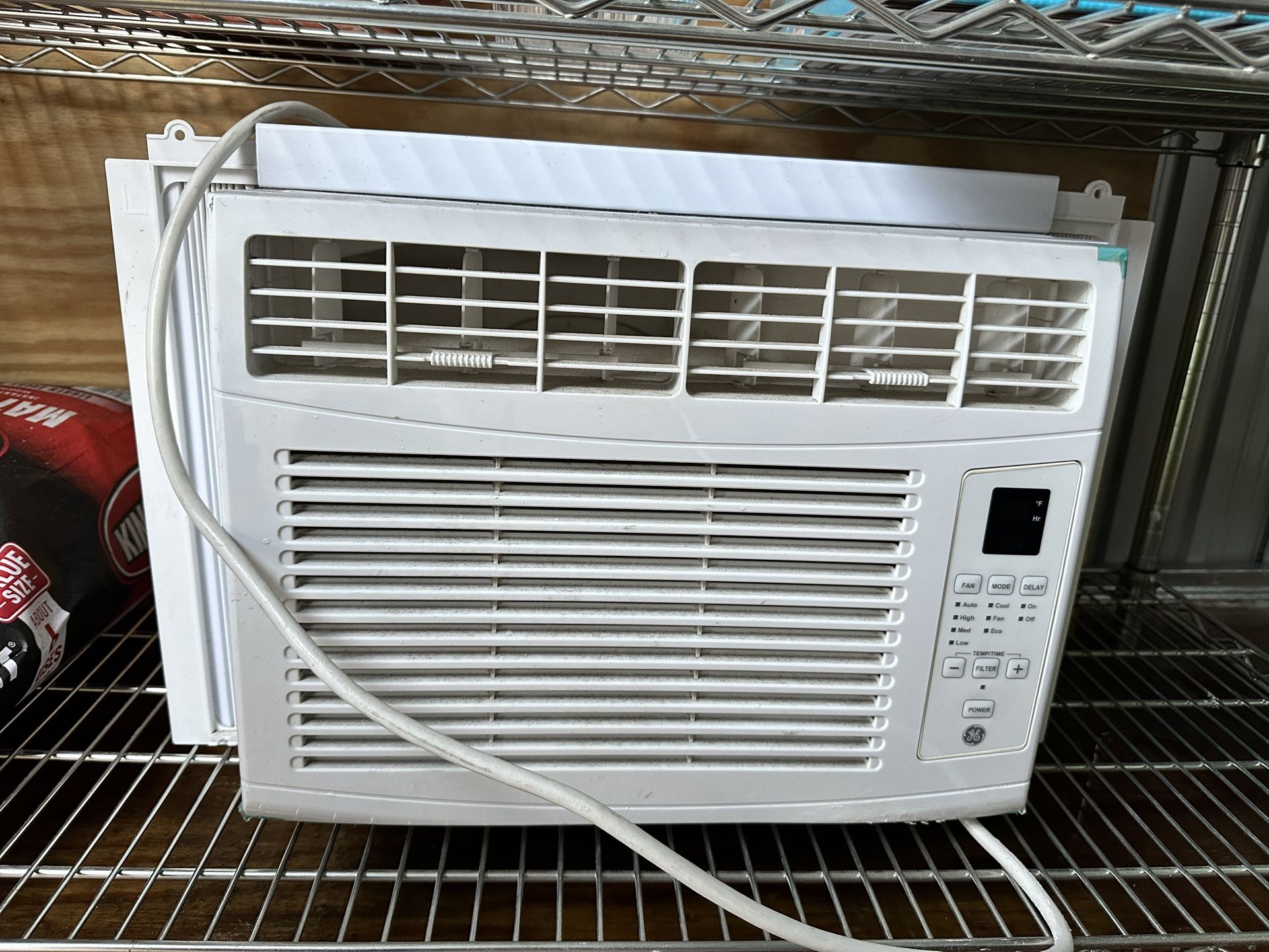 G.E AC Like New