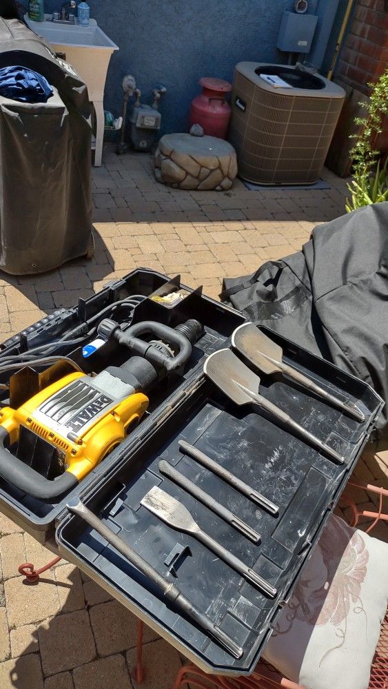 Demolition Hammer