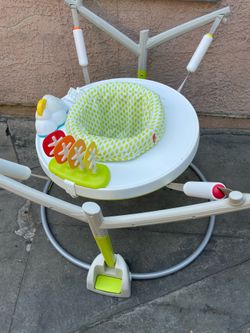 Hip hop jumperoo