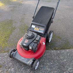 Yard Machines MTD 21" High Wheel Lawn Mower With Bagger