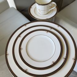 Noritake Lady Quentin 5 Piece Place Setting - 8 