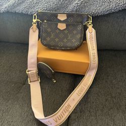 Louis Vuitton Crossbody
